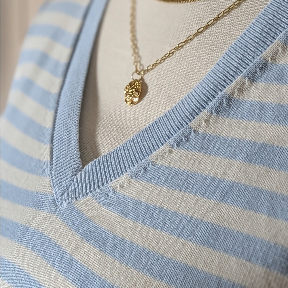Talbots Blue White Striped Cotton V-Neck Sweater XS - Picture 3 of 6